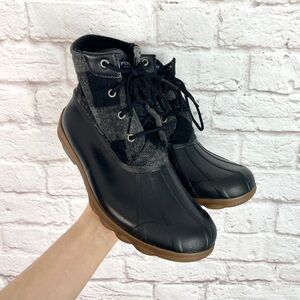 Sperry Black Plaid Duck Winter Rain Boot Size 8.5